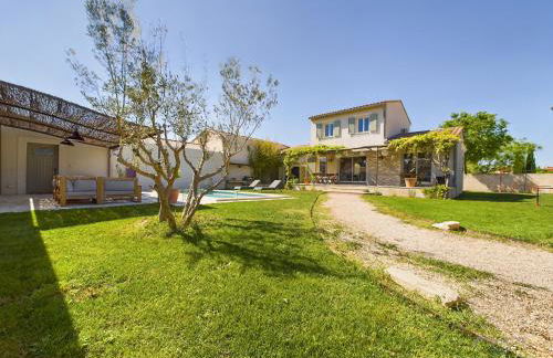 Villa Calisse, 6 personnes à Maillane - Foto 4