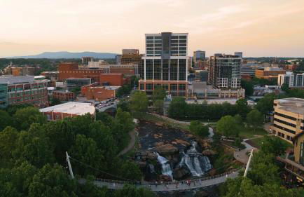 DwtnlParkPasslPizzaOvenlFirePitlYouTubeTVlKinglEV - Foto 15