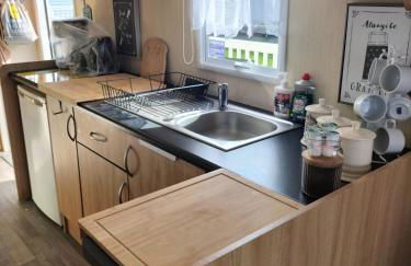 3 Bedroom Caravan, Edi Rita, Robin Hood, Pet Friendly - Photo 46