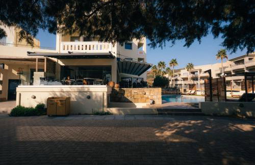 Aphrodite Beach - Photo 92