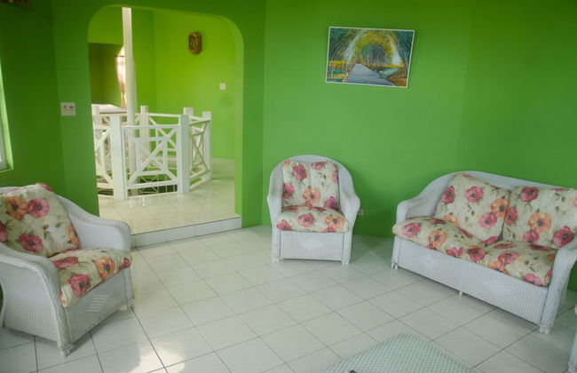 Ocean Crest Villa - Photo 8