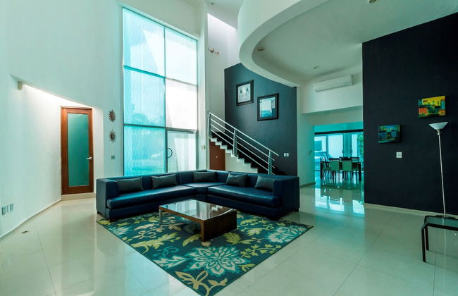 White House by Vimex - Photo 1