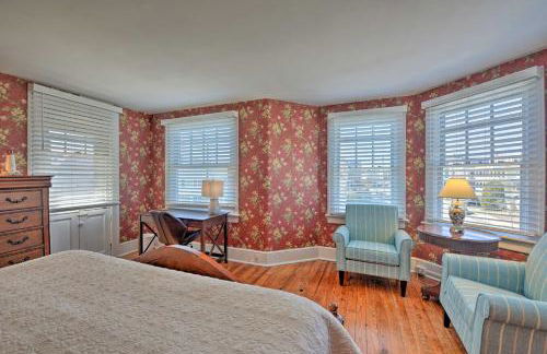 Striking Cape May Getaway, Steps From the Beach! - Foto 16