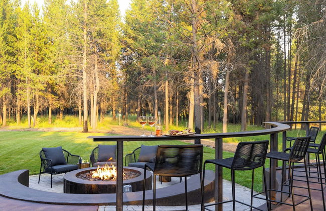 Lazy River Glamp-house by Avantstay Newly Built, Luxe Indoor-outdoor Living - Foto 42