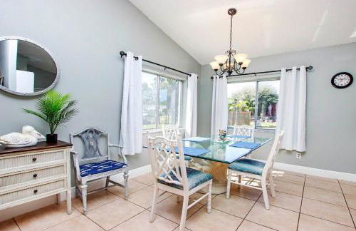 Spacious lakefront pool home in North Fort Myers - Foto 17