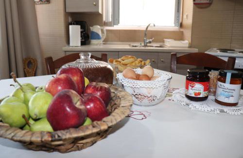 Mary's house - Photo 10