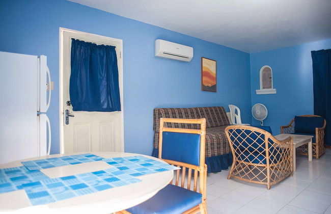 Point Village Studios and Suites - Photo 17