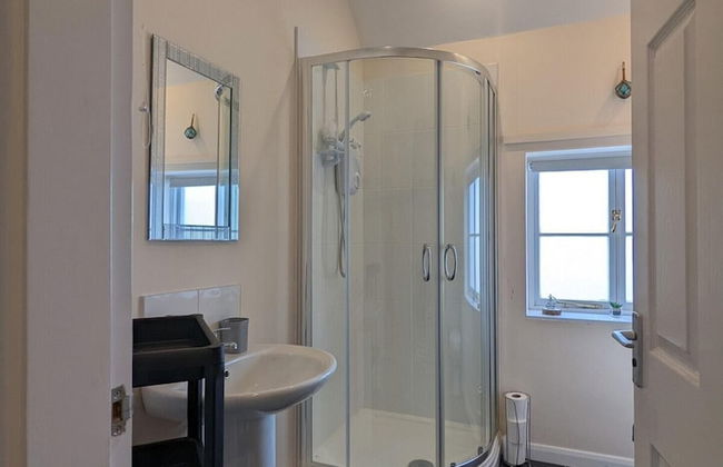 1 Bed Adore Cottage - Bwthyn Bach Addawol - Foto 8