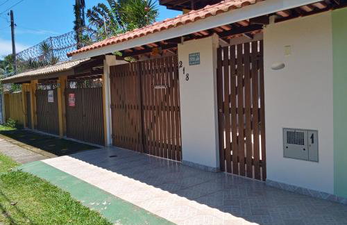 Casa de praia Bertioga SP Wi-Fi Fibra Home Office - Foto 9