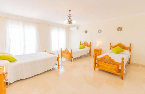 Cubo's Villa Paraiso - Photo 38