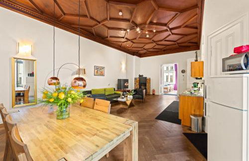 1,399 sq ft Historic Landmark, Checkpoint Charlie - Foto 18