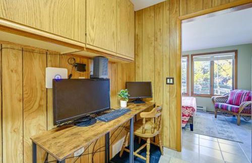 Lakefront Nekoosa Home Private Beach and Boat Dock! - Foto 19