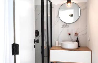 Airy 3br, AC, Garden, 2min Strip, 8min Oura Beach - Foto 48