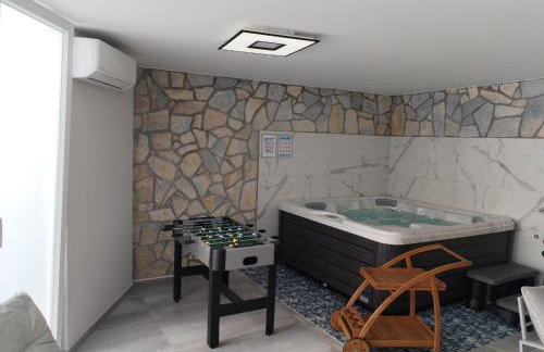 Khalli apartman 4 stars with private pool and jacuzzi near Opatija - Photo 32