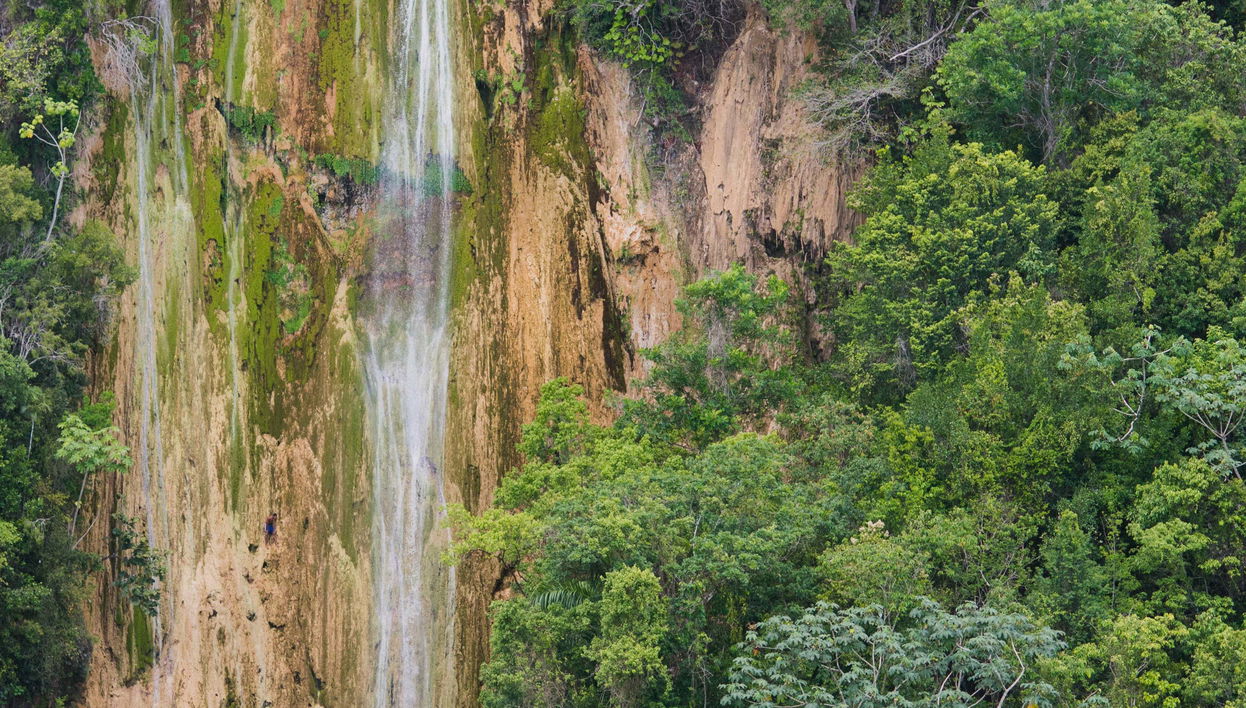 Senderismo por la cascada El Limón