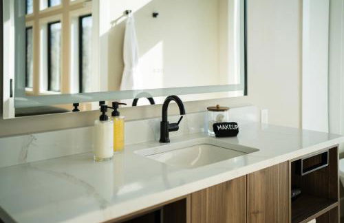 The Cypress Villa where luxury & nature meet - Foto 37