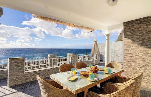 Naya Beach House by LovelyStay - Photo 36