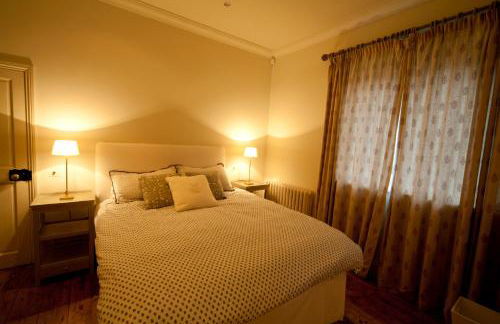 Old Coastguards - Stunning Historic Cottage - Photo 31