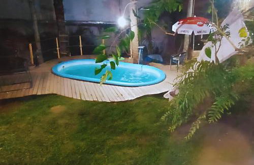 Casa na praia com quintal amplo e piscina - Foto 24