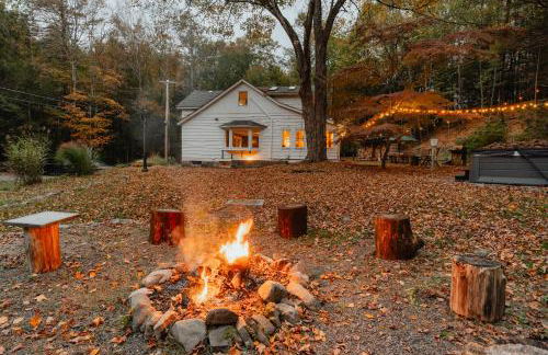 Creekfront Cabin Sauna & Hot Tub Hikers Hollow - Foto 9