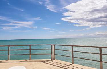 BeachFront Mediterranean Retreat - Foto 18