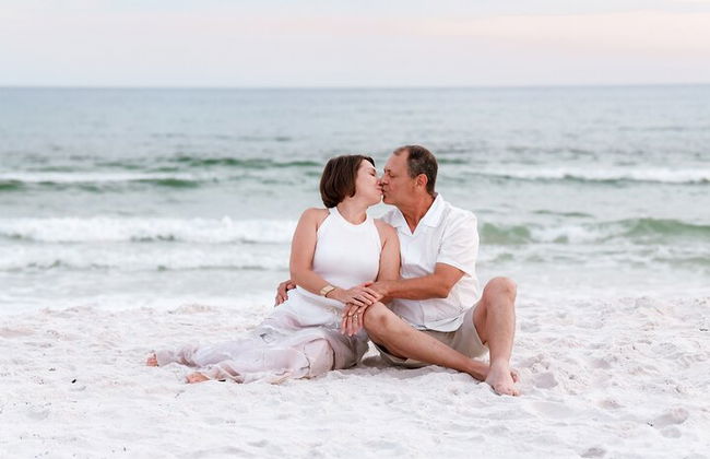 Private Vacation Photoshoot with Photographer in Tybee Island - Photo 21