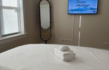 Chicago 1BR, Stylish Stay with Workspace - Foto 9