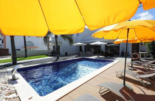 Perogil Suites Girassol - elegant Room With Pool - Foto 9