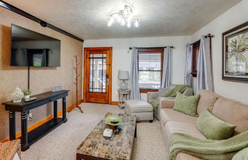 1 Mi to Akron Zoo Ranch-Style Home with Yard! - Foto 1