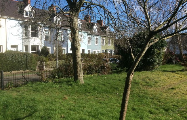 Lovely 4-bed Victorian House in Bangor by the sea - Photo 27