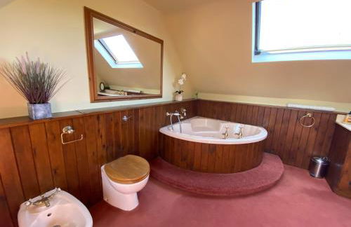 Stunning Rustic Home, New Forest National Park - Photo 40