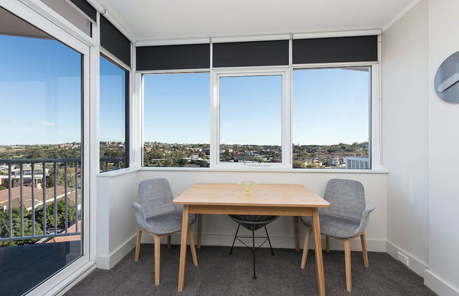 Stunning Ocean View Apartment H324 - Photo 7