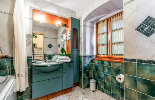 Il Palazzo - Photo 23