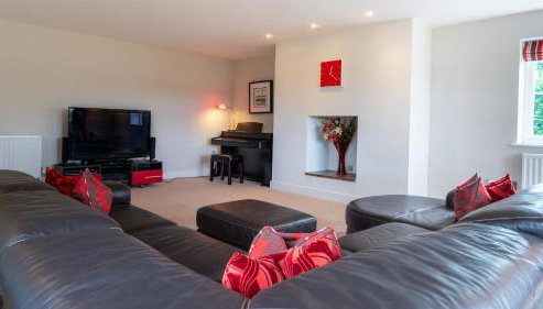 Superb 4BD Stay in Wyton and Houghton Village - Foto 3