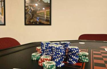 Pool Arcade Mtn Views Lake George Home Retreat WFH - Foto 33