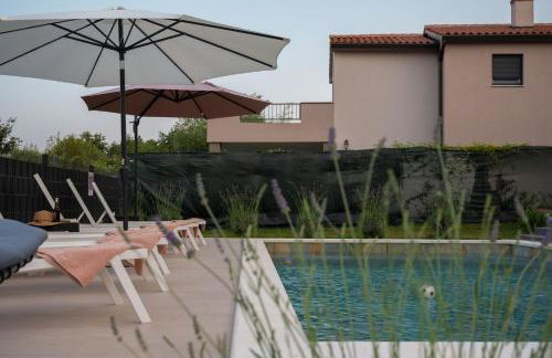 Poolside Holiday House - Foto 17