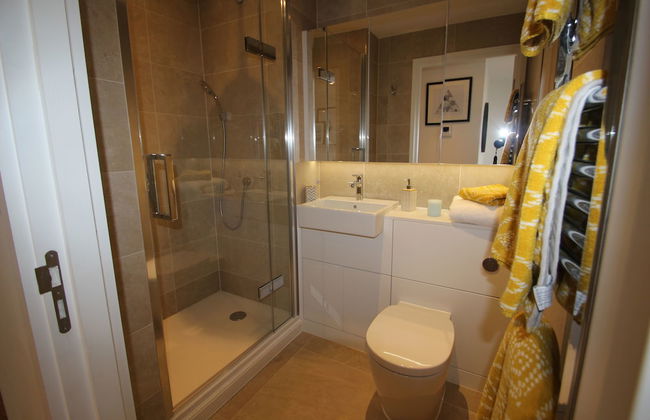 Berkshire House - Photo 22