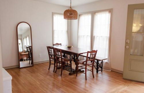 The Elm House, Tranquil Getaway Close to Campus! - Foto 2