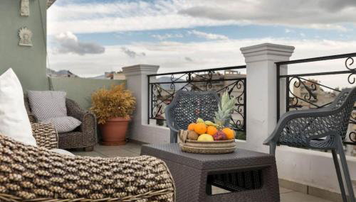 165 sm 4BR Penthouse Maisonette Apartment - Foto 3