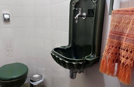 Quarto Elegante - Casa com piscina no Centro - Foto 16