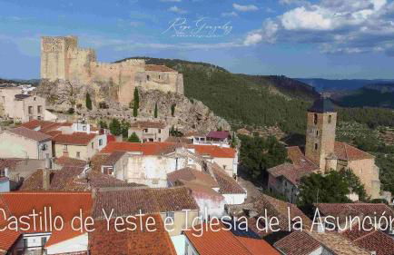 El Valle de Yeste - Foto 20