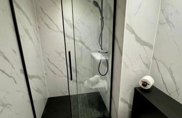 267 Stylish 2 Bed Apartment City Centre Free Parking - Foto 8