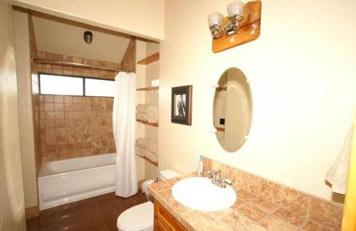 Glamping Cabin Rental for Groups on Lake Buchanan in Texas Hill Country - Foto 20
