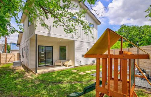 New Modern 3BR 2.5BA North Loop, Cowboy Pool and Patio by Austin Vacay - Foto 16