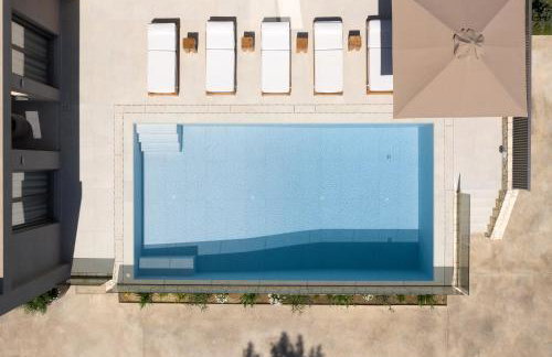 Amalthia Villa, Heated Pool & Walk to the Beach, By ThinkVilla - Photo 20