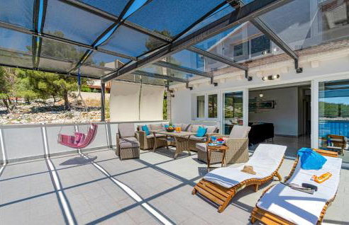 Pet Friendly Home In Blato With Wifi - Photo 26