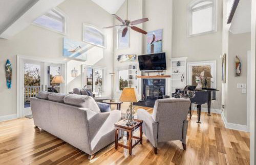 Luxury Beachside Haven with Pool and Elevator - Foto 31