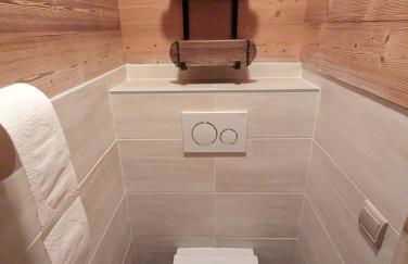 Bas de chalet au coeur des Aravis, entre lac et montagne - Photo 25