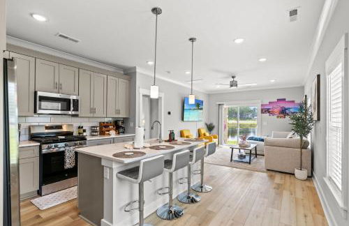 Luxury waterfron retreat-Near golf Beach Barefoot - Foto 27