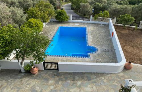 Villa Karras - Photo 11